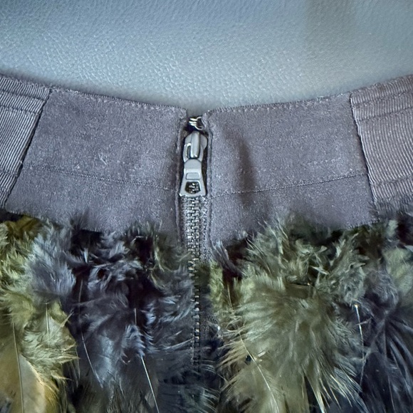 Alice + Olivia Feathered Mini Skirt - Black and Green - Picture 3 of 4